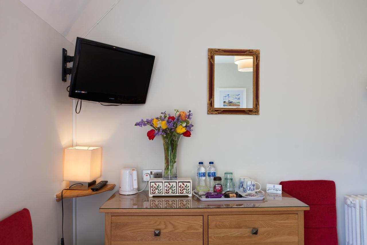 Fern Lodge Guesthouse Hythe  Exterior foto